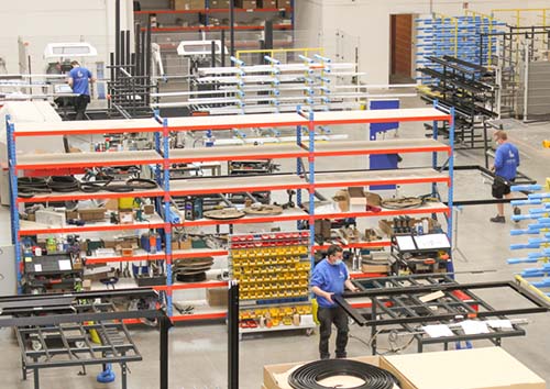 job monteur aan het werk job monteur aan het werk